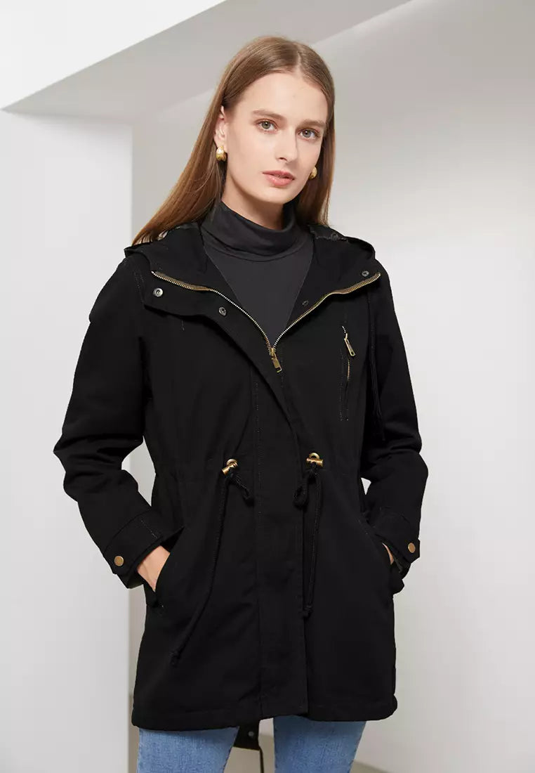 Lichtgewicht Lange Dames Windbreaker met Capuchon en Taillekoord