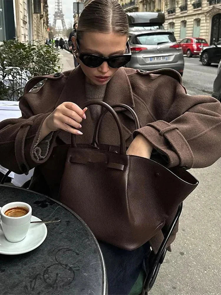 Bruine Trenchcoat Dames met Ceintuur en Knoopsluiting