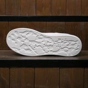 Minimalistyczne białe sneakersy z grubą podeszwą dla kobiet