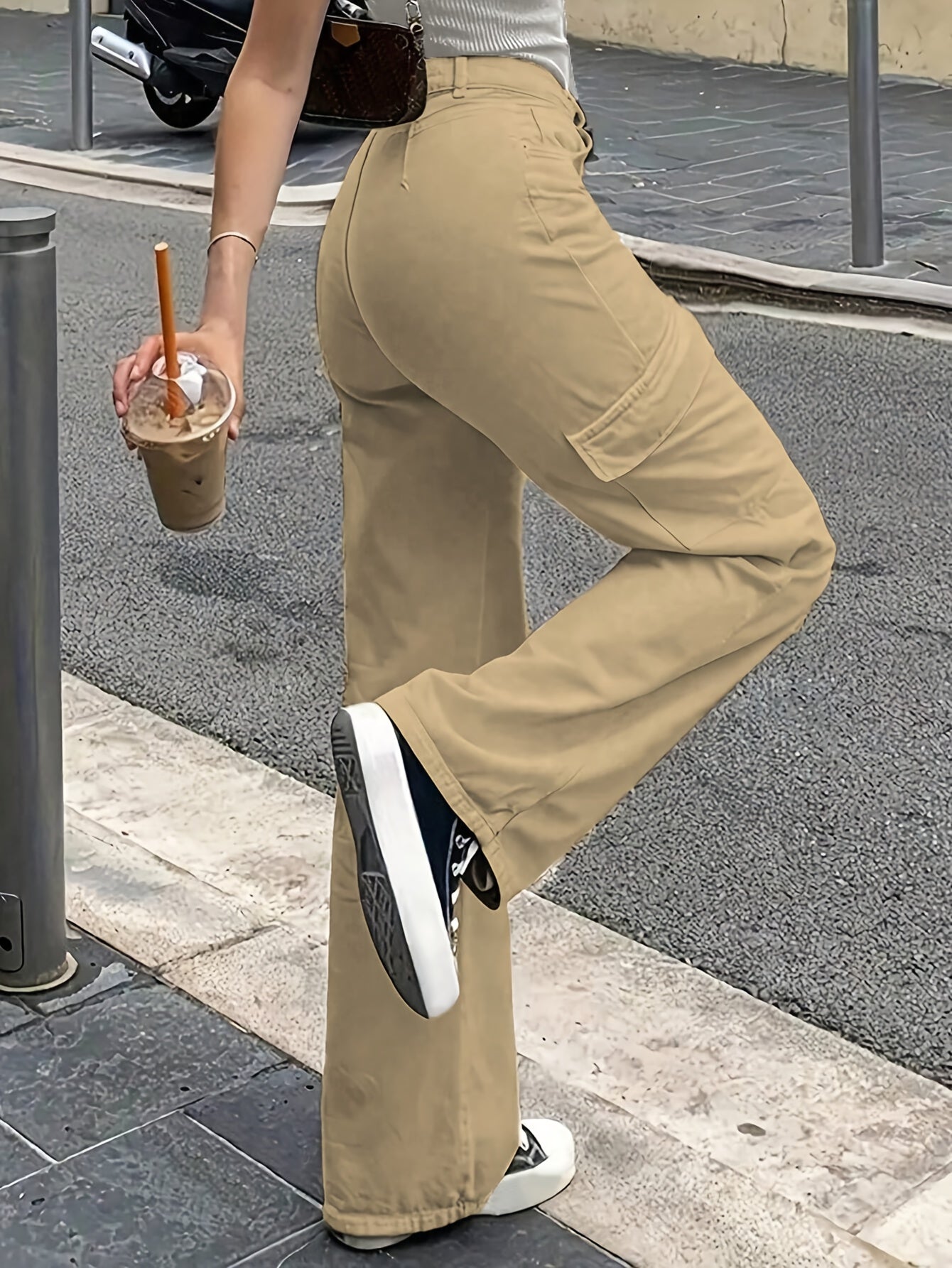 Dames Cargo Broek Met Hoge Taille En Wijde Pijpen