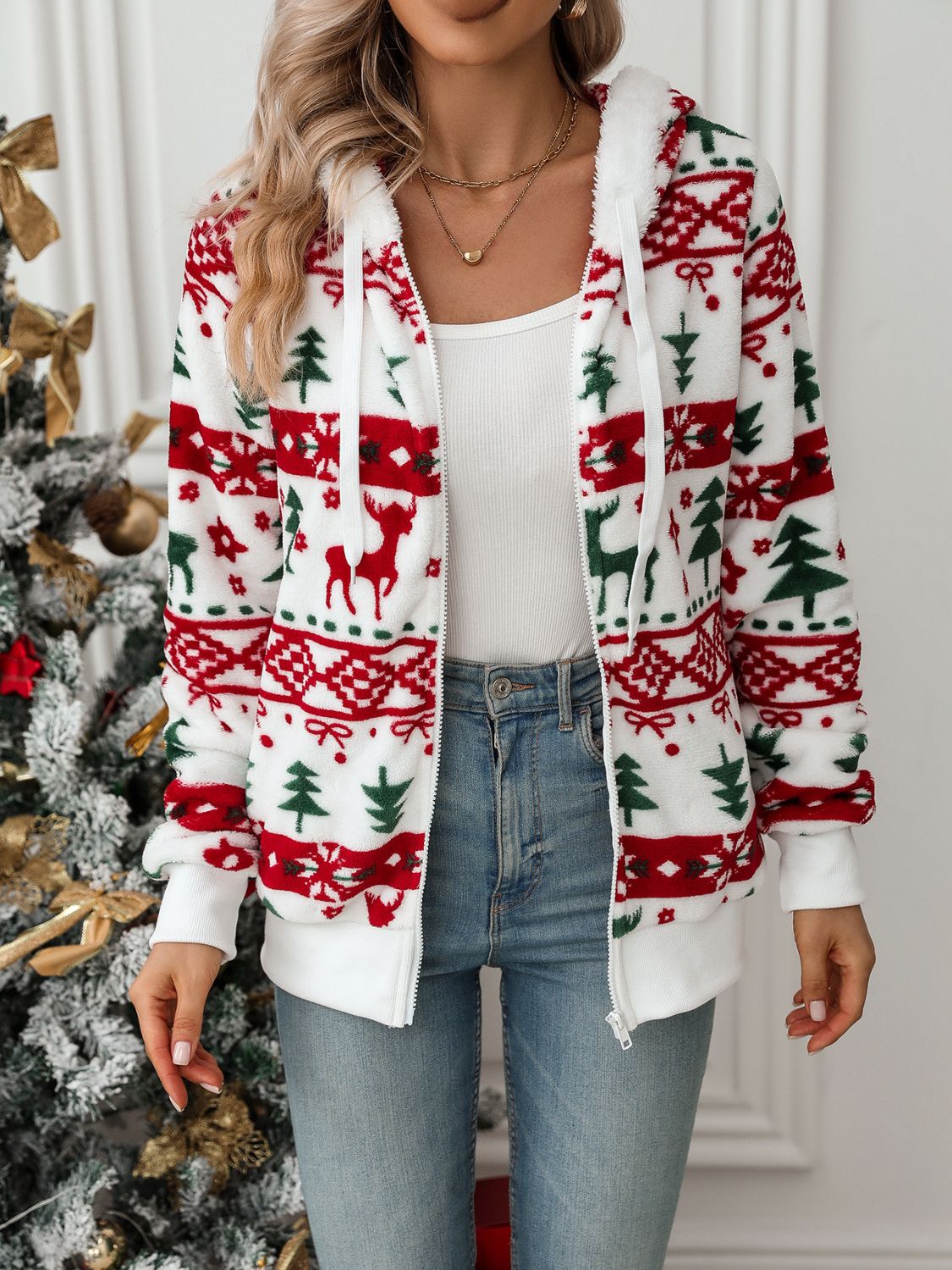 White Christmas Hoodie for Women with Knitted Reindeer Print, Warm