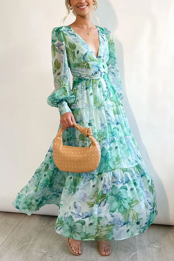 Estelle - Bloemen wikkel jurk met zomerse print