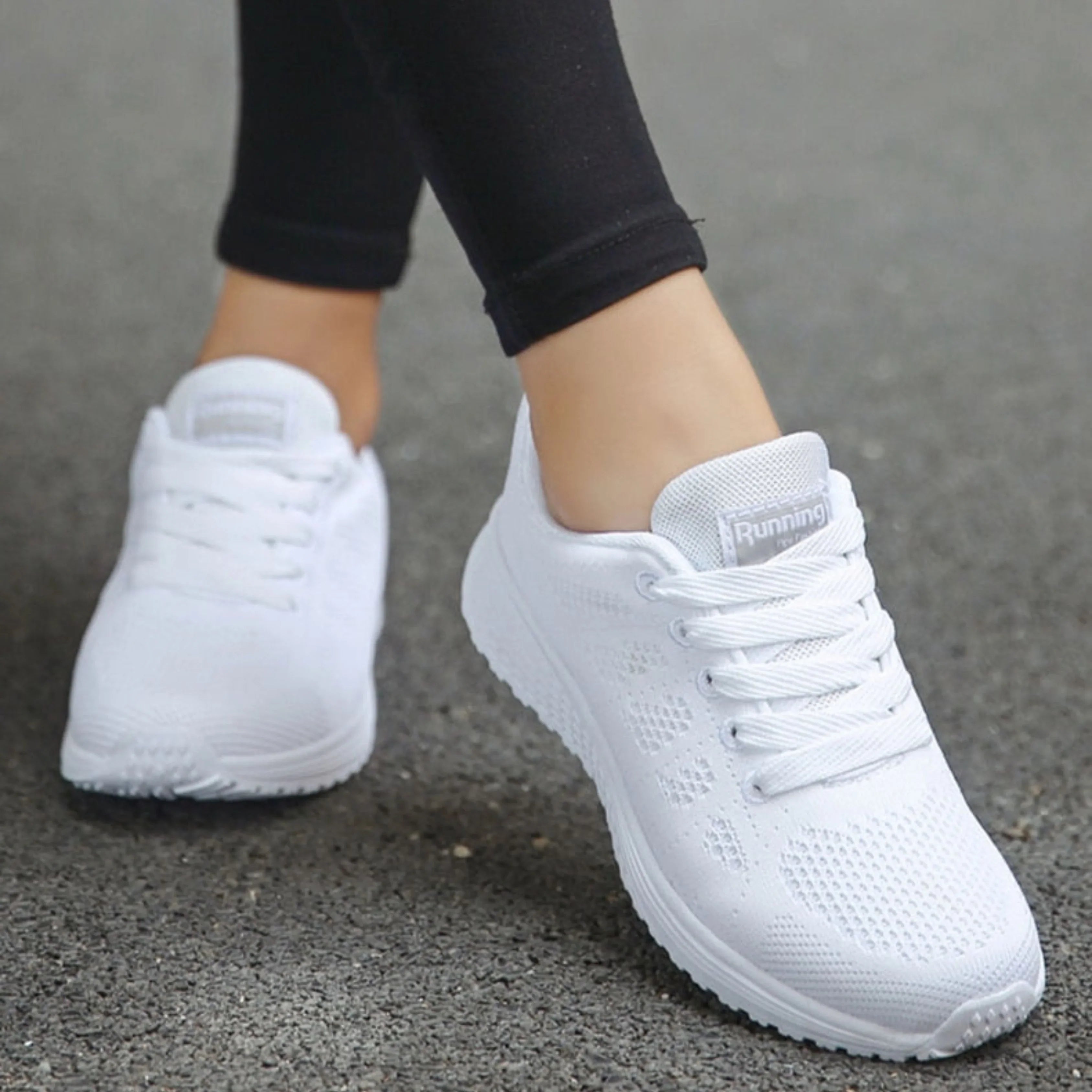 Baskets en mesh sportives pour femmes pour la course à pied et la marche