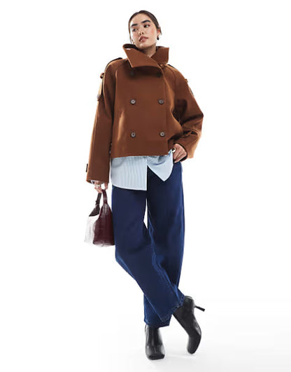 Korte Pea Coat voor Dames met Hoge Kraag en Dubbele Knoopsluiting