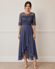 Robe midi élégante femme avec dentelle et coupe fluide confortable