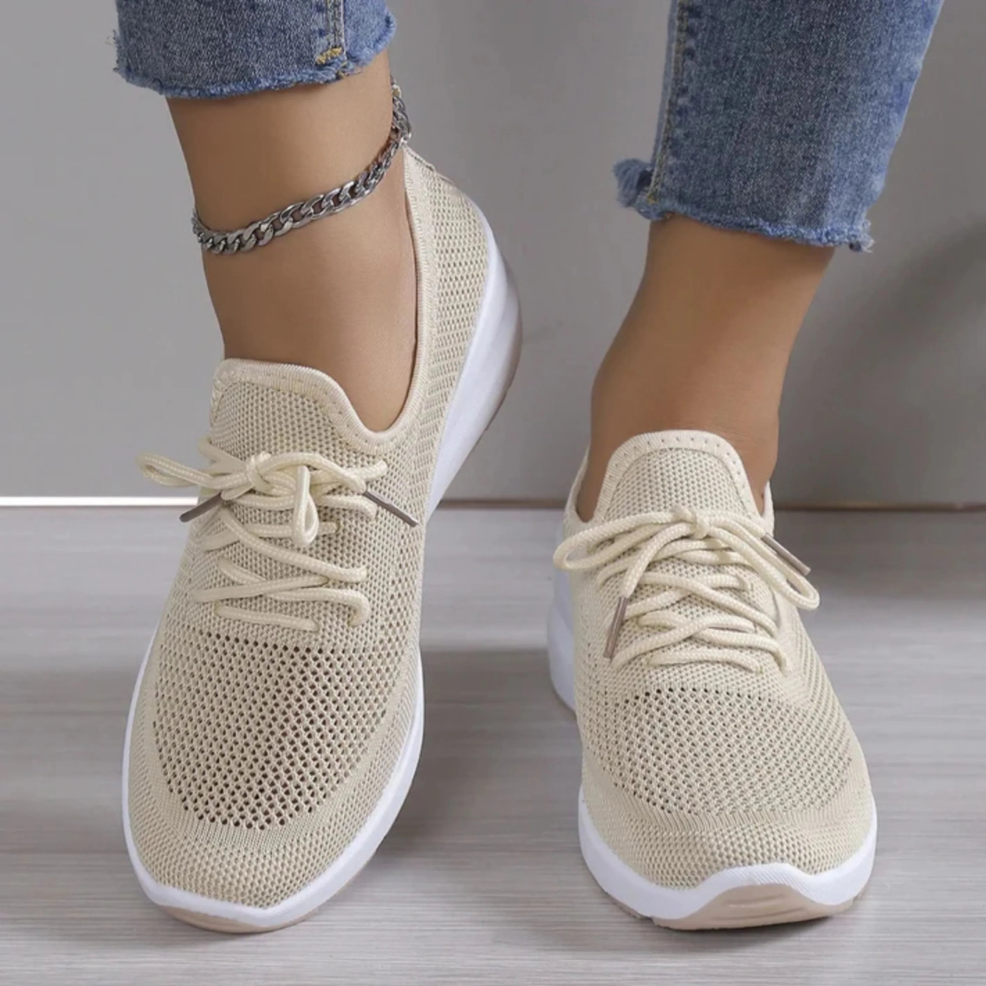 Comfortable Mesh Sneakers for Women for Walking and Leisure