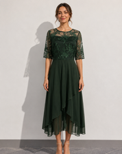 Robe midi élégante femme avec dentelle et coupe fluide confortable