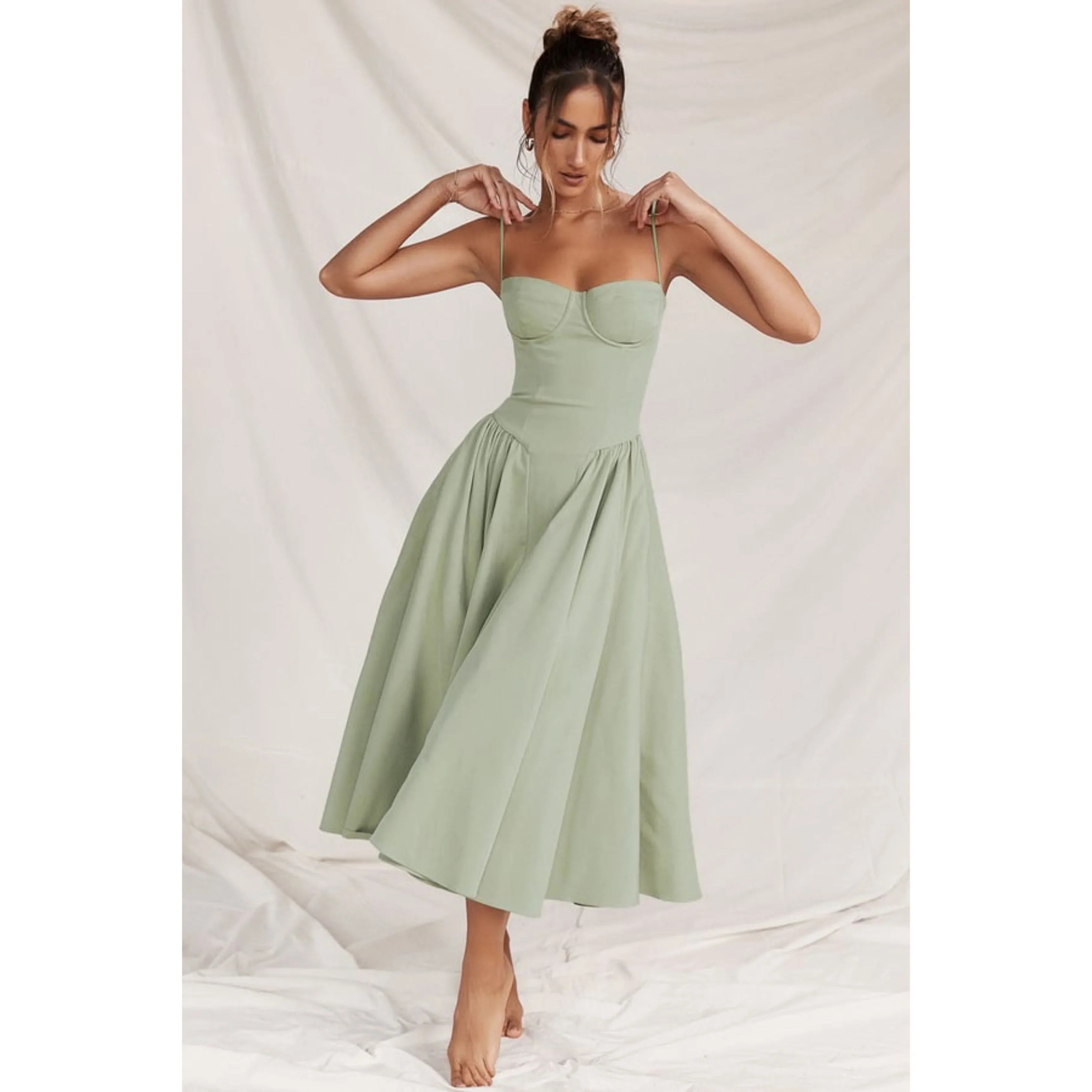 Robe midi élégante avec corset pour femmes