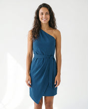 grace-asymmetrische-jurk-blauw-1