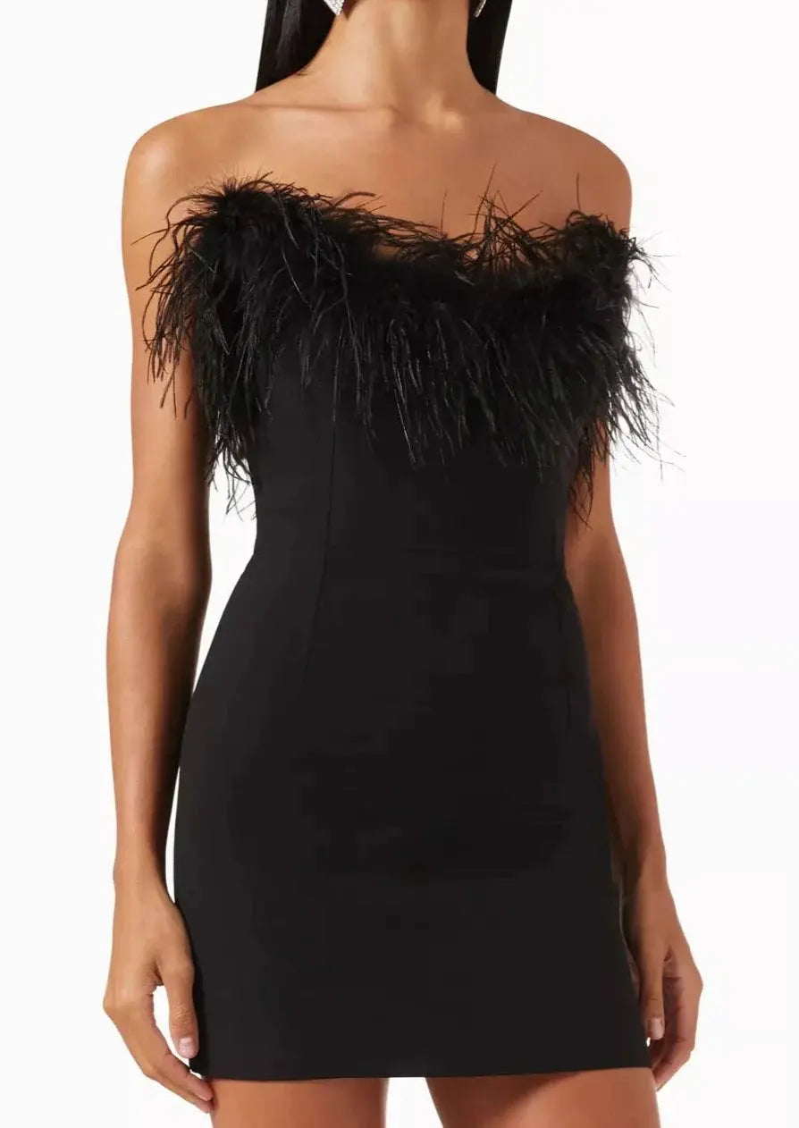 Zwarte Strapless Mini Jurk met Veren Bodycon Feestjurk voor Dames