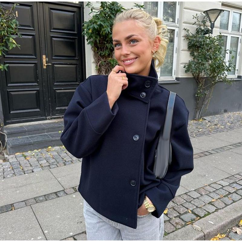 Double-Breasted Women's Peacoat in Wool Blend with Wide Sleeves