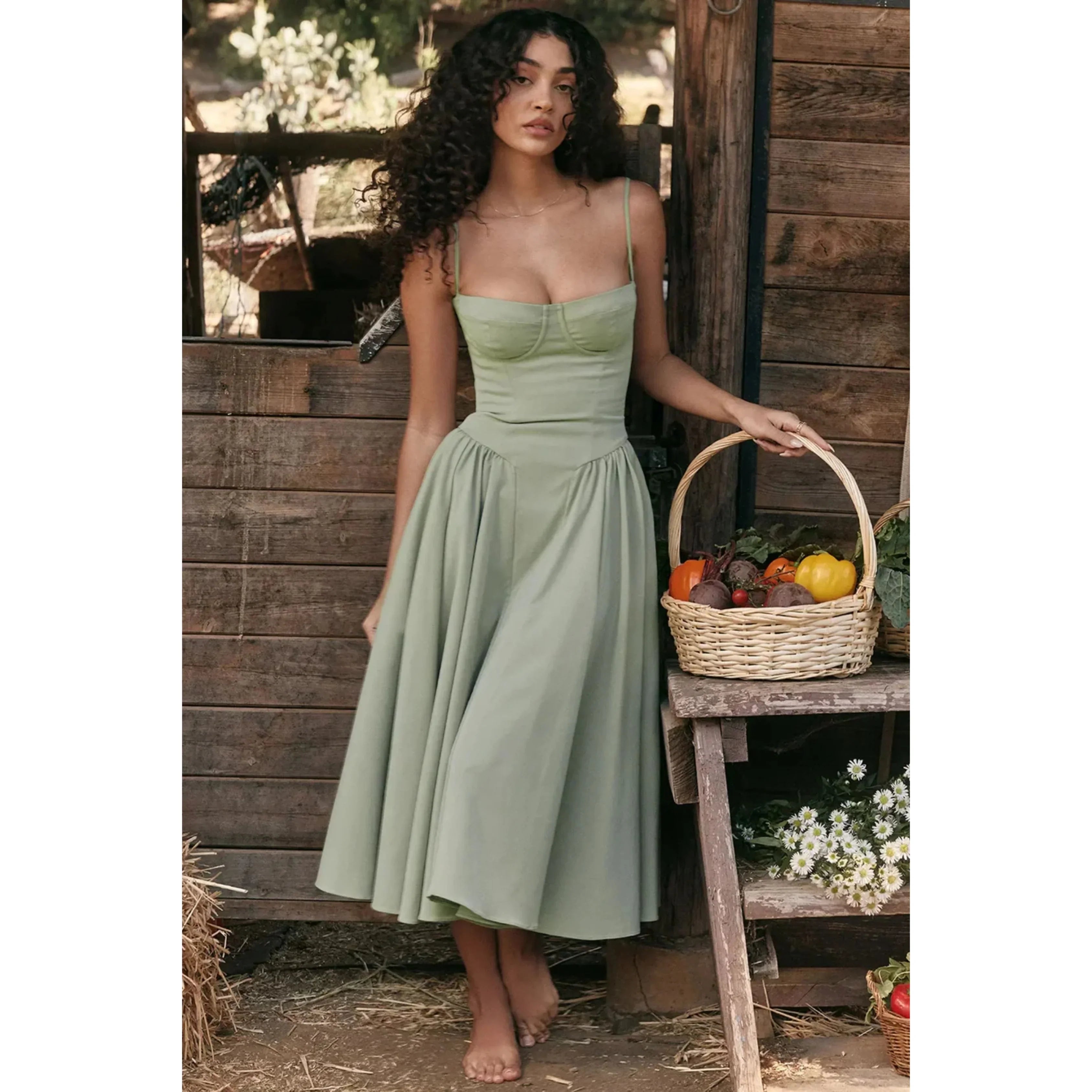 Robe midi élégante avec corset pour femmes