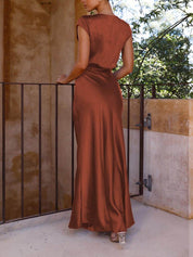 Gigi - Satijnen maxi jurk fishtail met V-hals