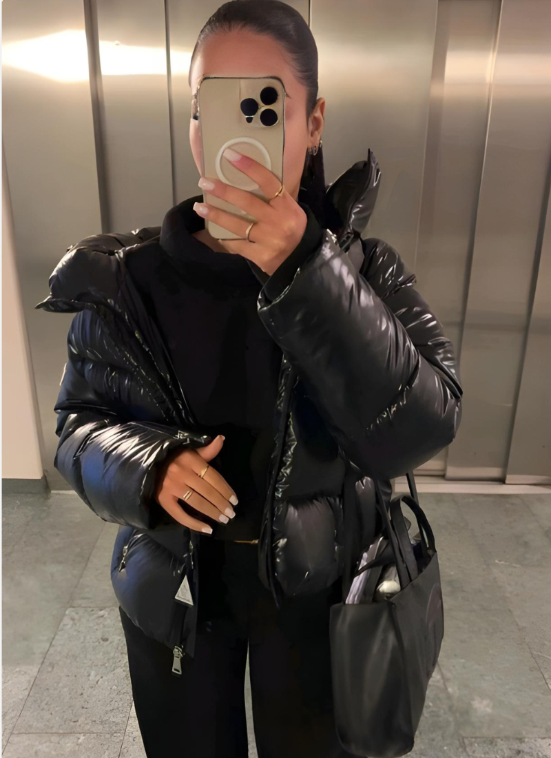 Puffer Jacket for Women Quilted Winter Coat with Hood Water-Repellent Shiny