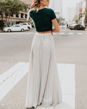Stylish Pleated Skirt with High Waist and Flowy Fit