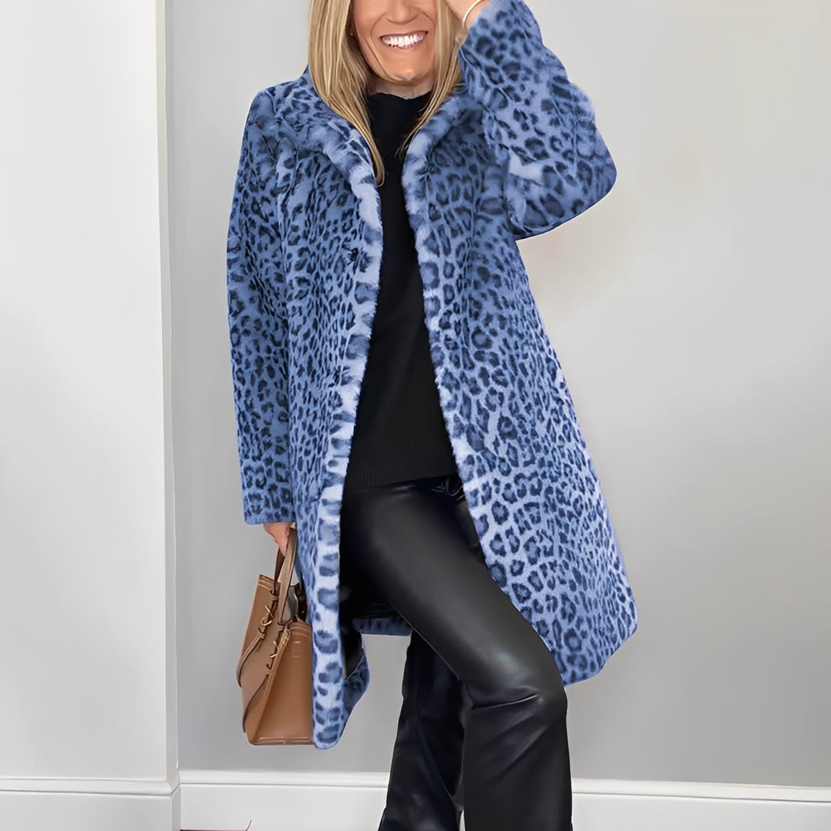 Dames Chique Lange Winterjas met Luipaardprint en Grote Kraag