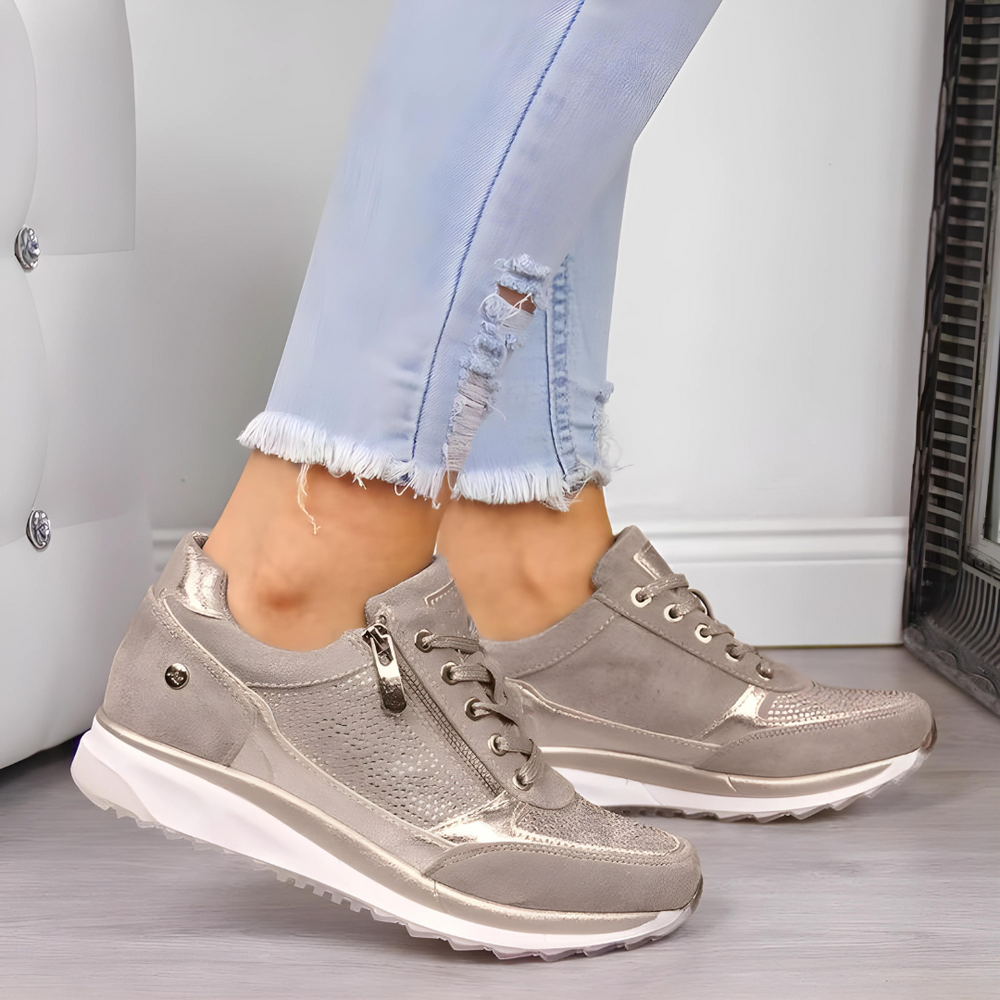 Sportowe sneakersy z zamkiem i sznurowadłami dla pań
