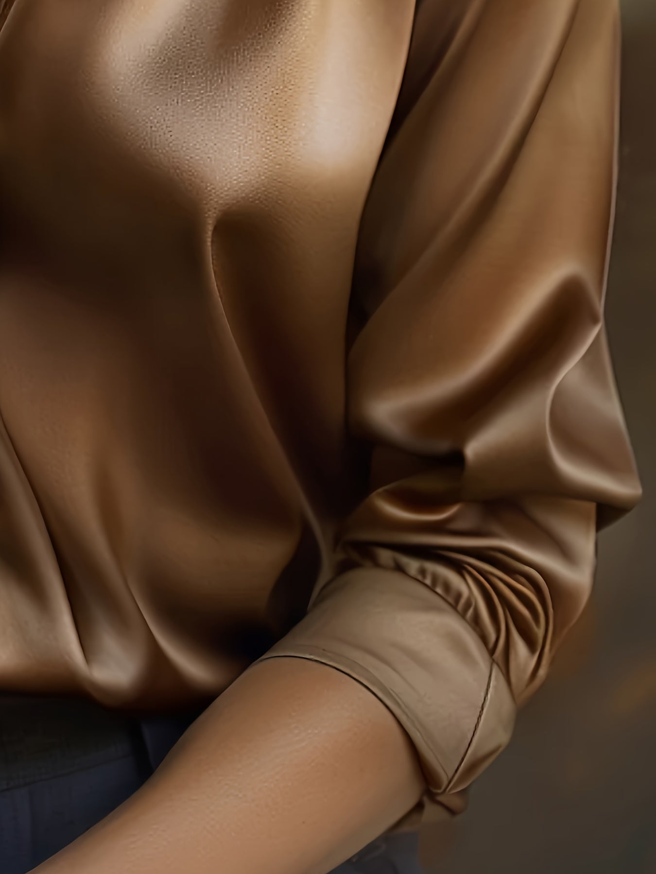 Luxe Satijnen Blouse met Lange Mouwen voor Dames