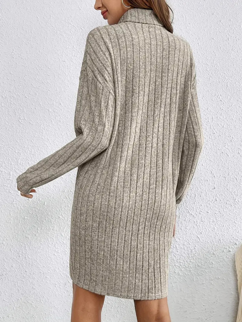 Robe pull mini côtelée tendance pour femmes avec col roulé et manches longues