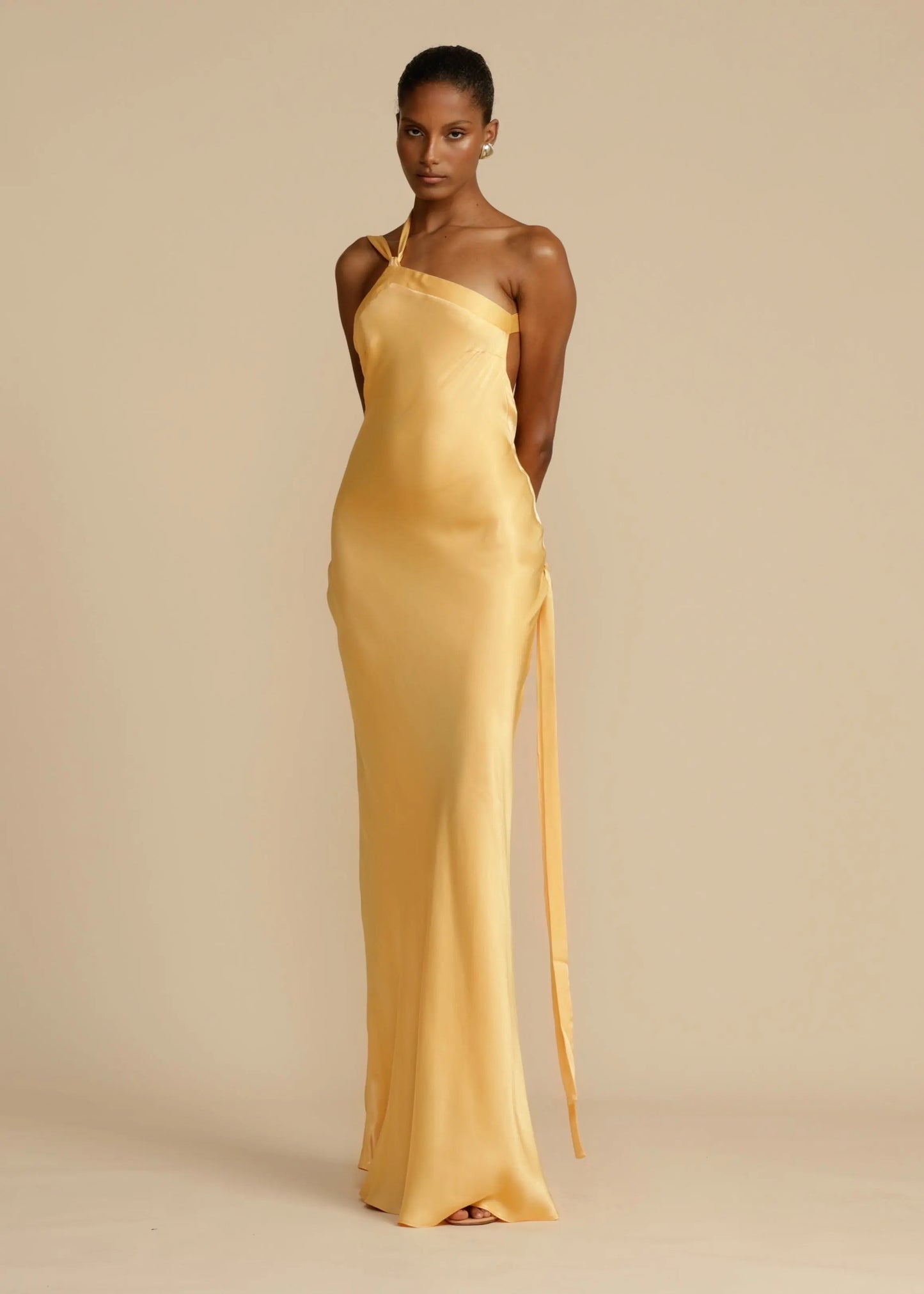 Satijnen One Shoulder Maxi Jurk met Open Rug Galajurk voor Vrouwen
