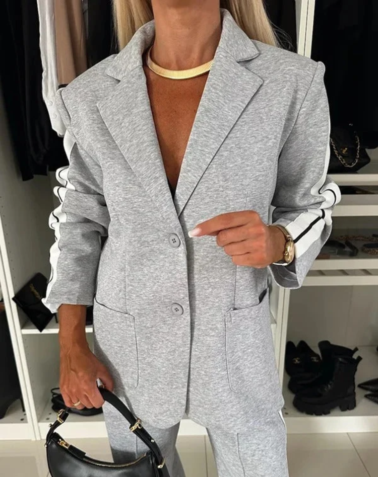 Comfortabele Dames Blazer Set met Wijde Pantalon en Strepen