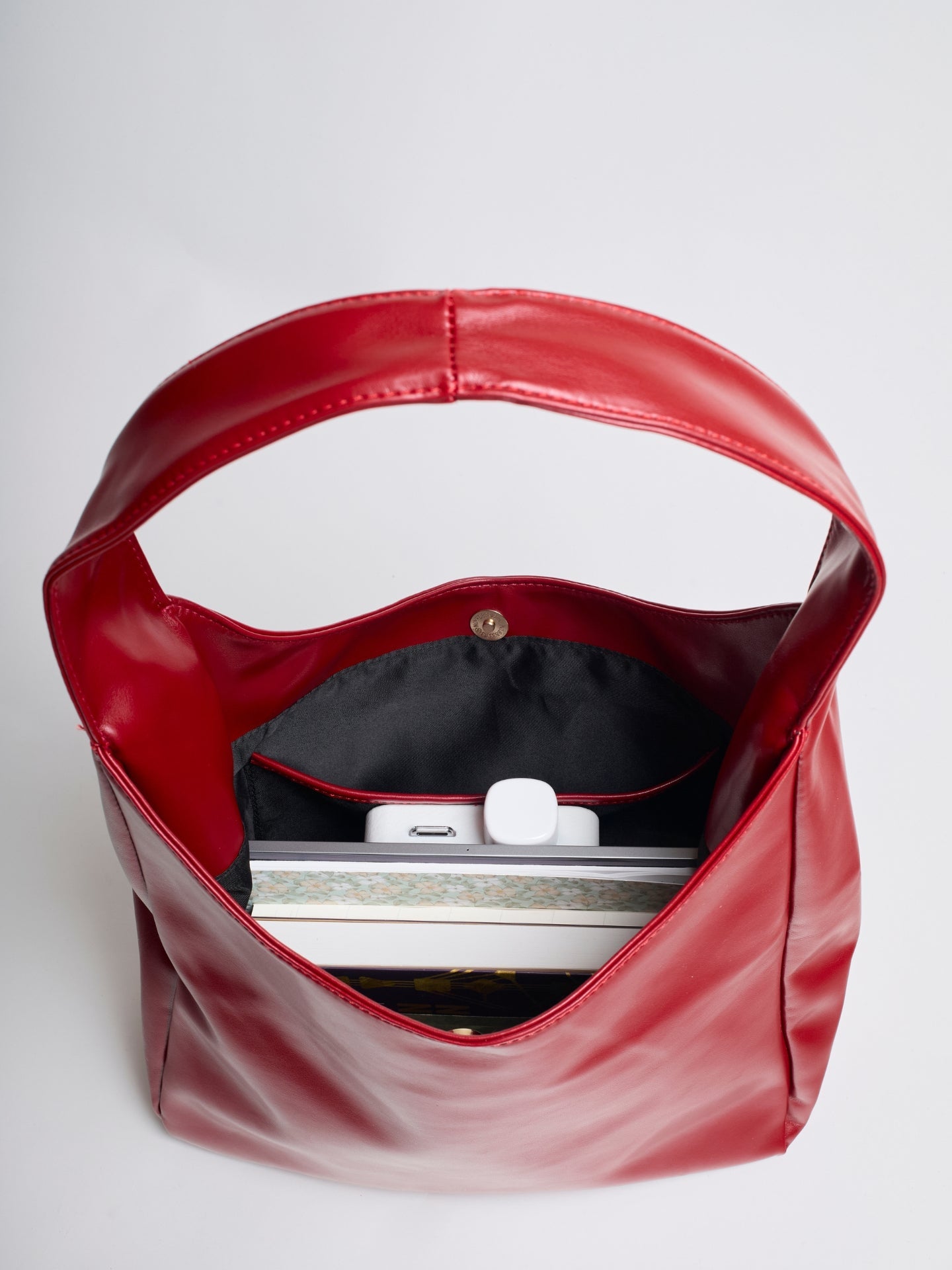 Minimalistisch vegan leer hobo schoudertas