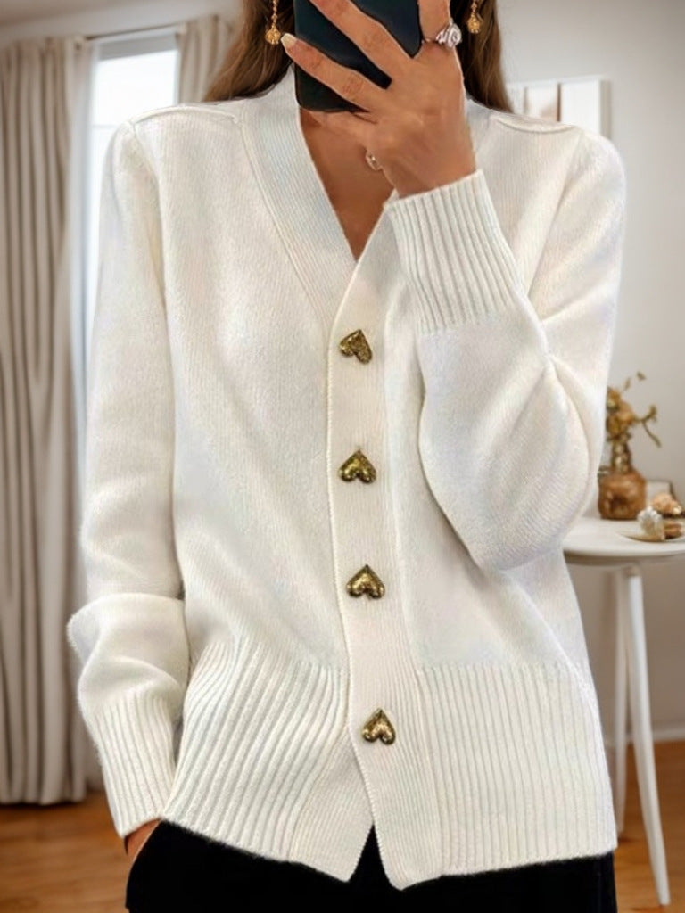Kira - Gebreide Cardigan met Hartjesknopen