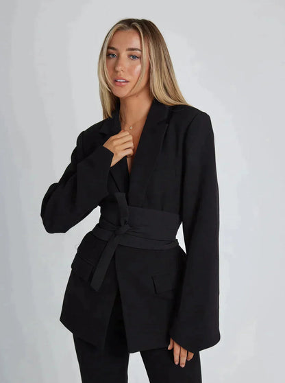 Anouk - Elegante blazer met riem