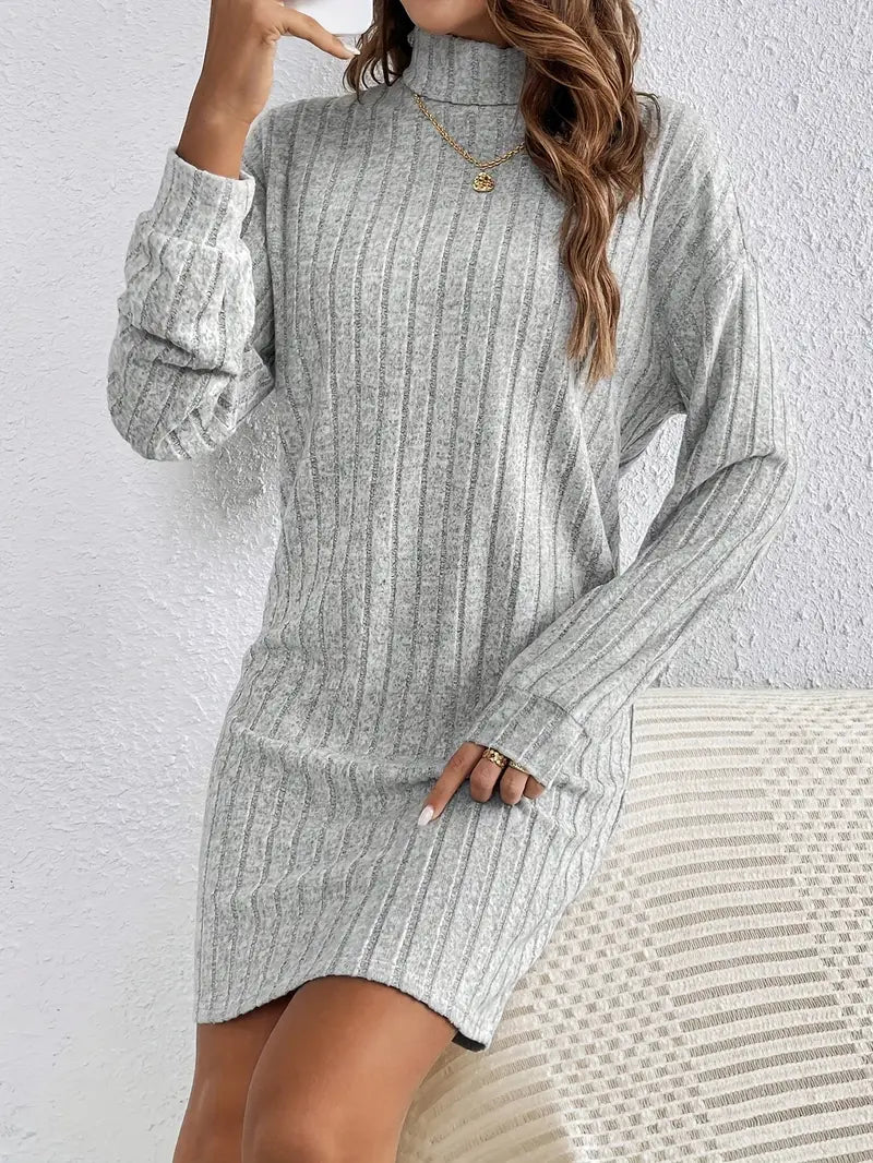 Robe pull mini côtelée tendance pour femmes avec col roulé et manches longues