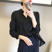Women's Chic Blouse with Long Sleeves for an Elegant Fit