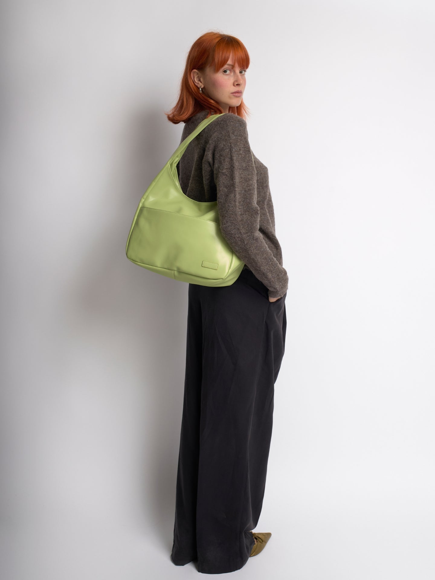 Minimalistisch vegan leer hobo schoudertas
