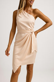 Sofie - One shoulder zomerjurk met tailleband