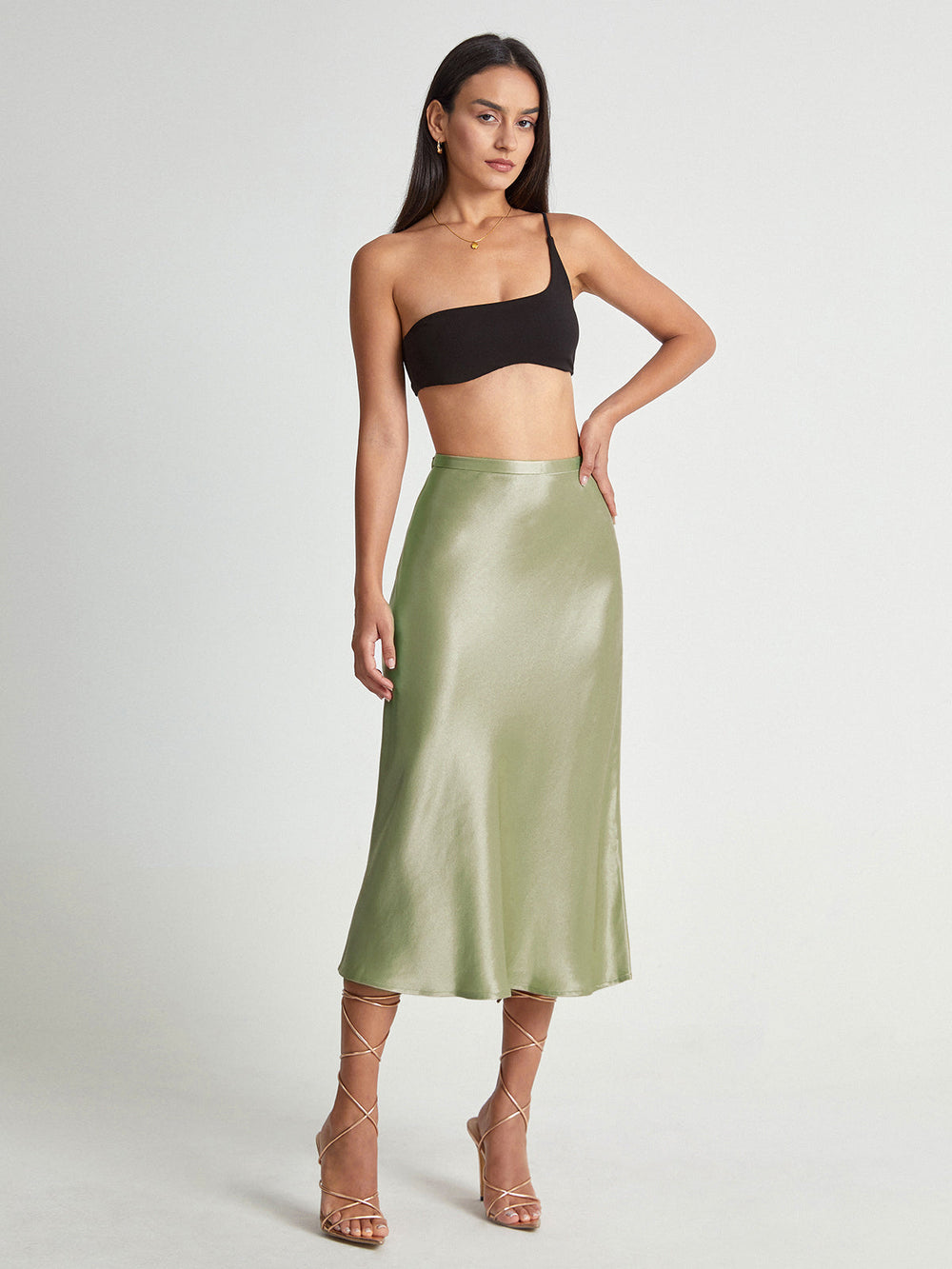 Emma - Jupe midi en satin élégante taille haute