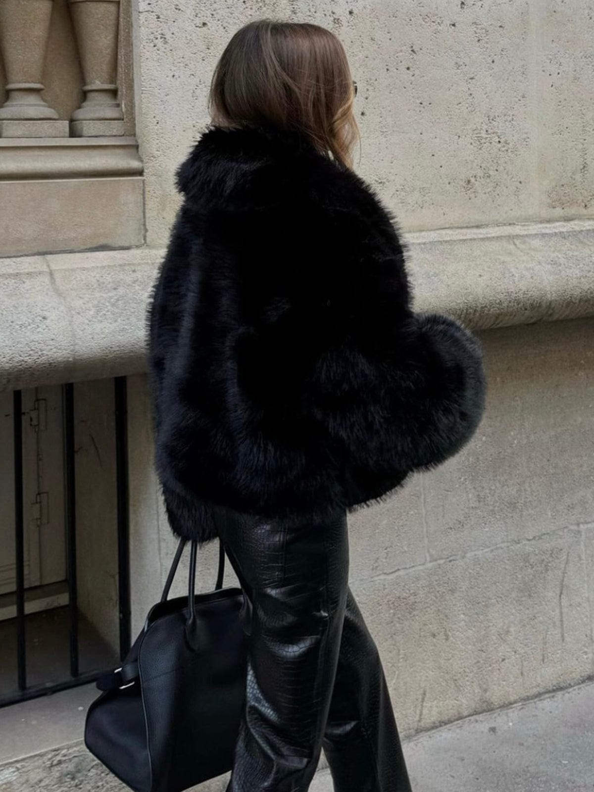 Zwarte Faux Fur Jas Kort Model Warm en Zacht voor Dames