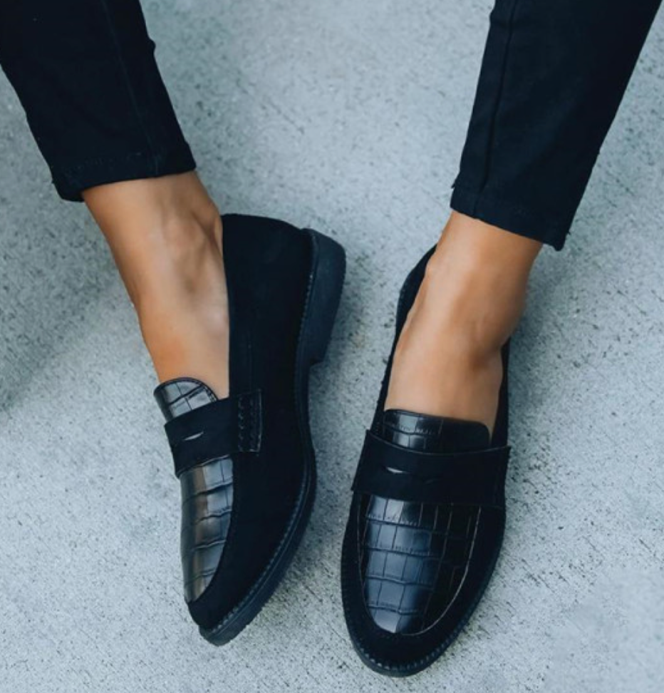 Black Loafers with Croco Leather Look and Comfort Sole