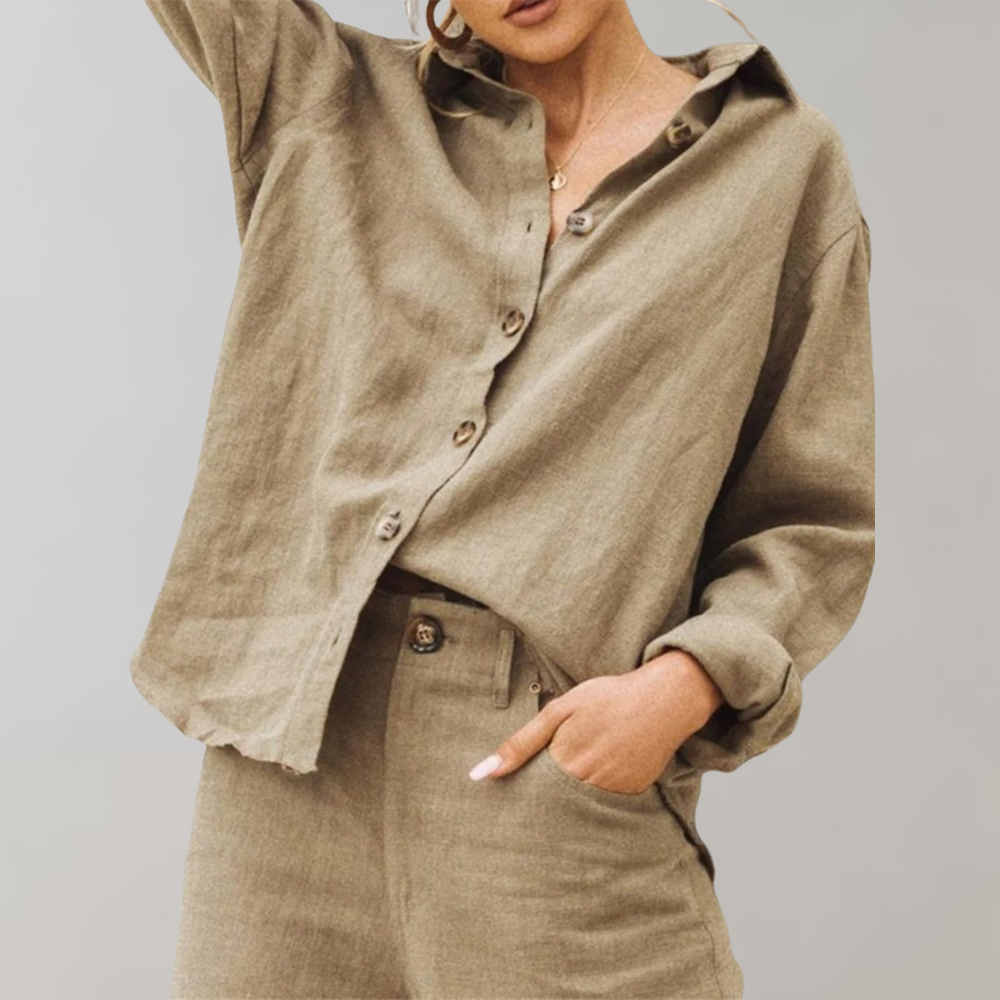 Przewiewna lniana damska bluzka z długimi rękawami i zapięciem na guziki