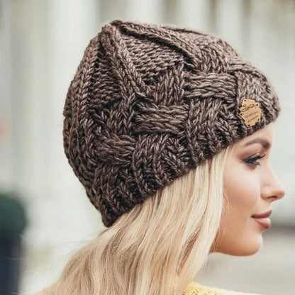 Warme Kabelgebreide Wintermuts Voor Vrouwen