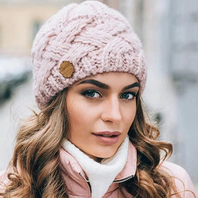Warme Kabelgebreide Wintermuts Voor Vrouwen