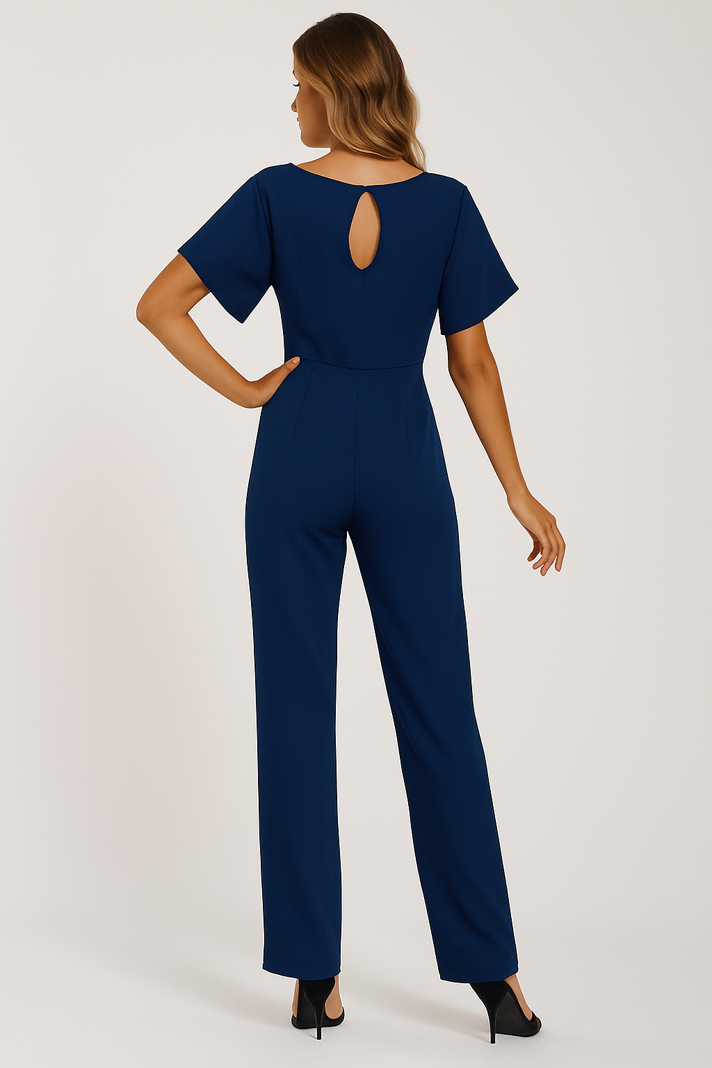 Jinte-Rose - Jumpsuit met strikdetail
