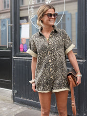 Zomerse Playsuit Met Luipaardprint En Knoopsluiting