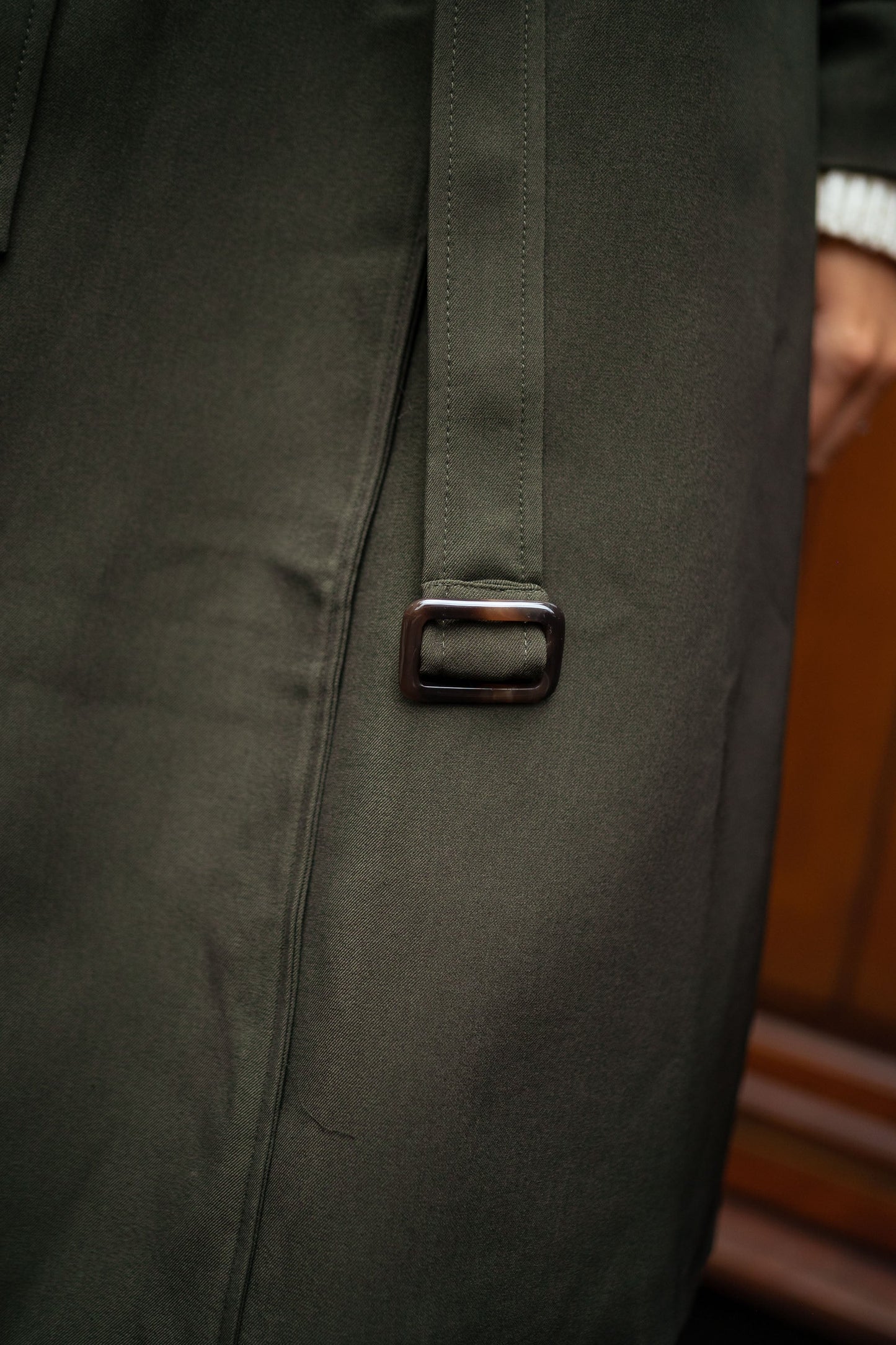 Elegante Vrouwen Midi Trenchcoat Dubbelrijig met Ceintuur