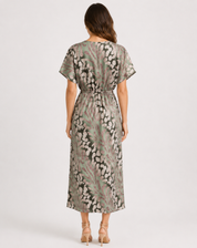 Fien - Midi jurk met bloemenprint V-hals plissé