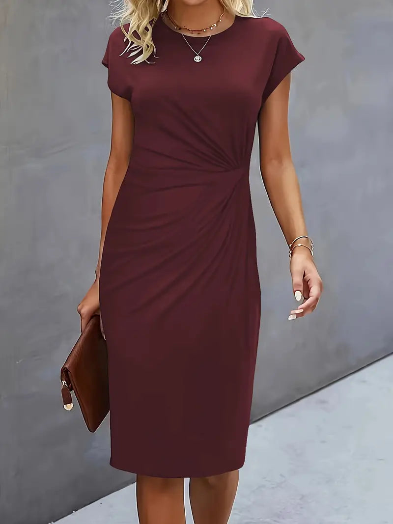 Robe midi intemporelle pour femme avec coupe cintrée et fronces