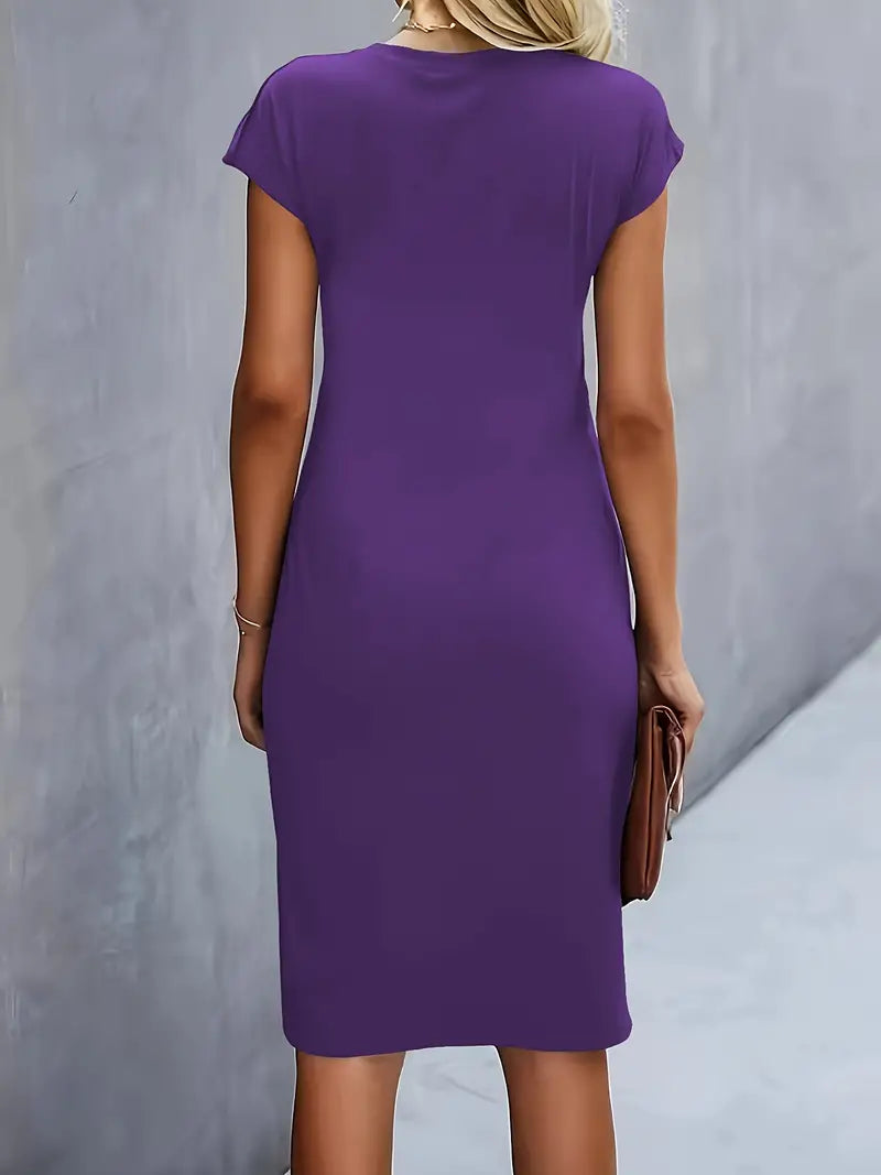 Robe midi intemporelle pour femme avec coupe cintrée et fronces