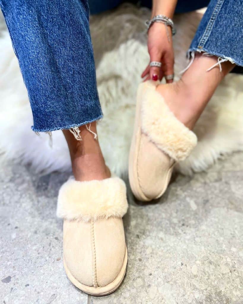 Vrouwen Winterse Fluffy Pantoffels met Anti-Slip Zool en Warme Voering