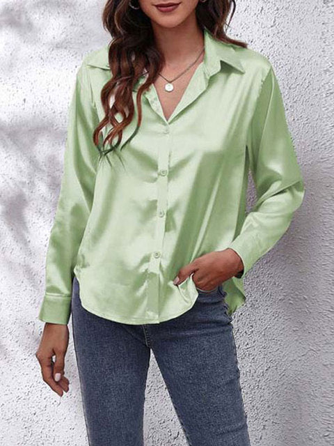 Blouse boutonnée aspect satin à manches longues pour femmes