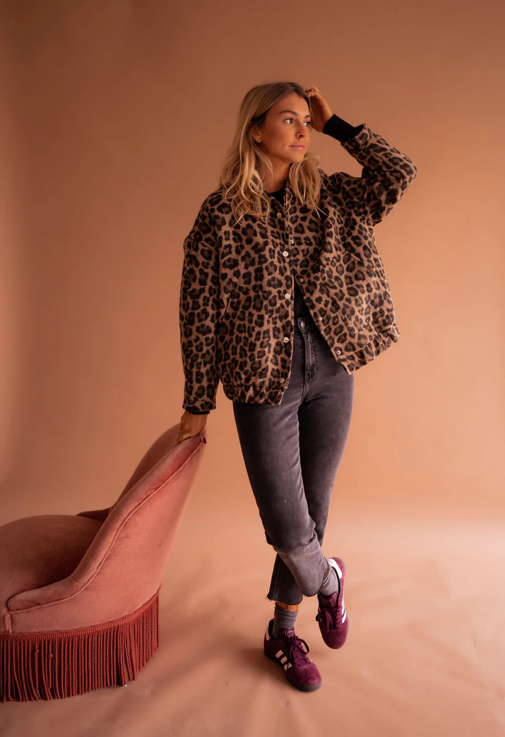 Dames Trendy Bomberjack met Luipaardprint en Elastische Taille