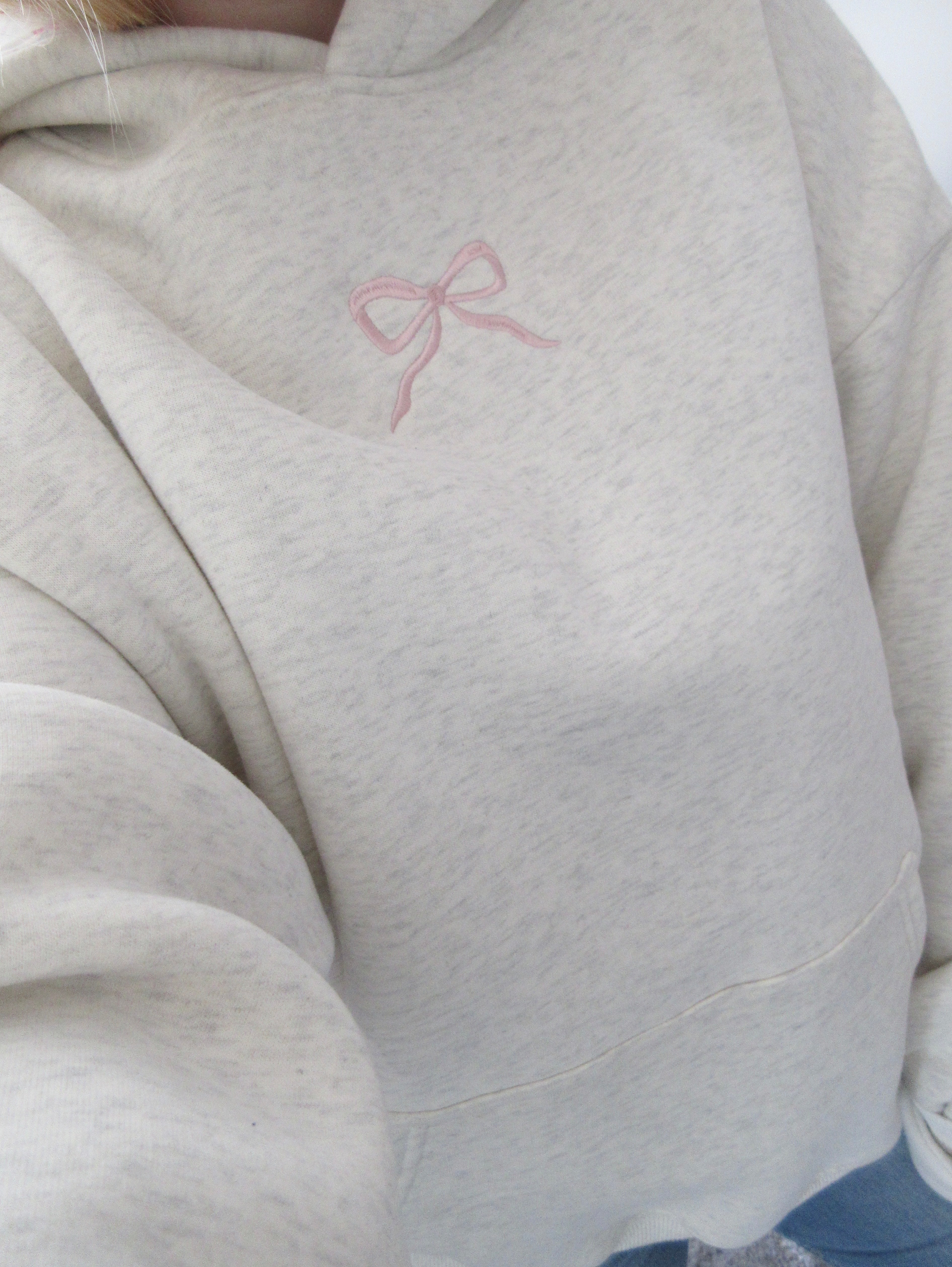 Yvonne - Oversized hoodie met strik