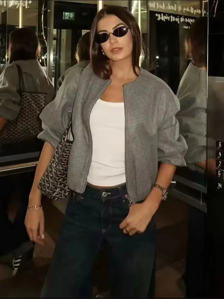 Stijlvolle Korte Bomberjack voor Vrouwen met Rits