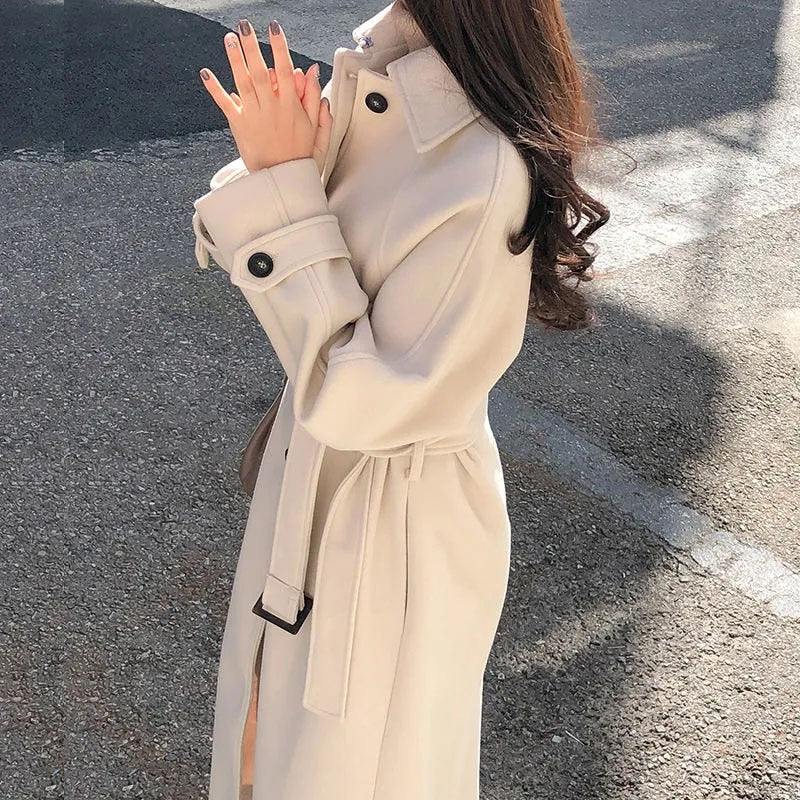 Elegante Lange Mantel Dames met Knoopsluiting en Zakken Winterjas